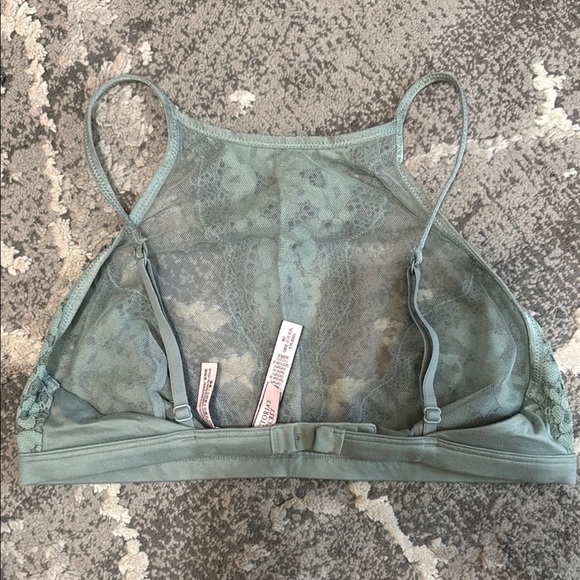 Stylish Green Lace Bralette Size M - Picture 2 of 2